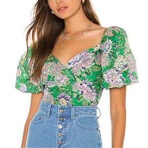 Sonnet Top in Green Lilac
ASTR THE LABEL